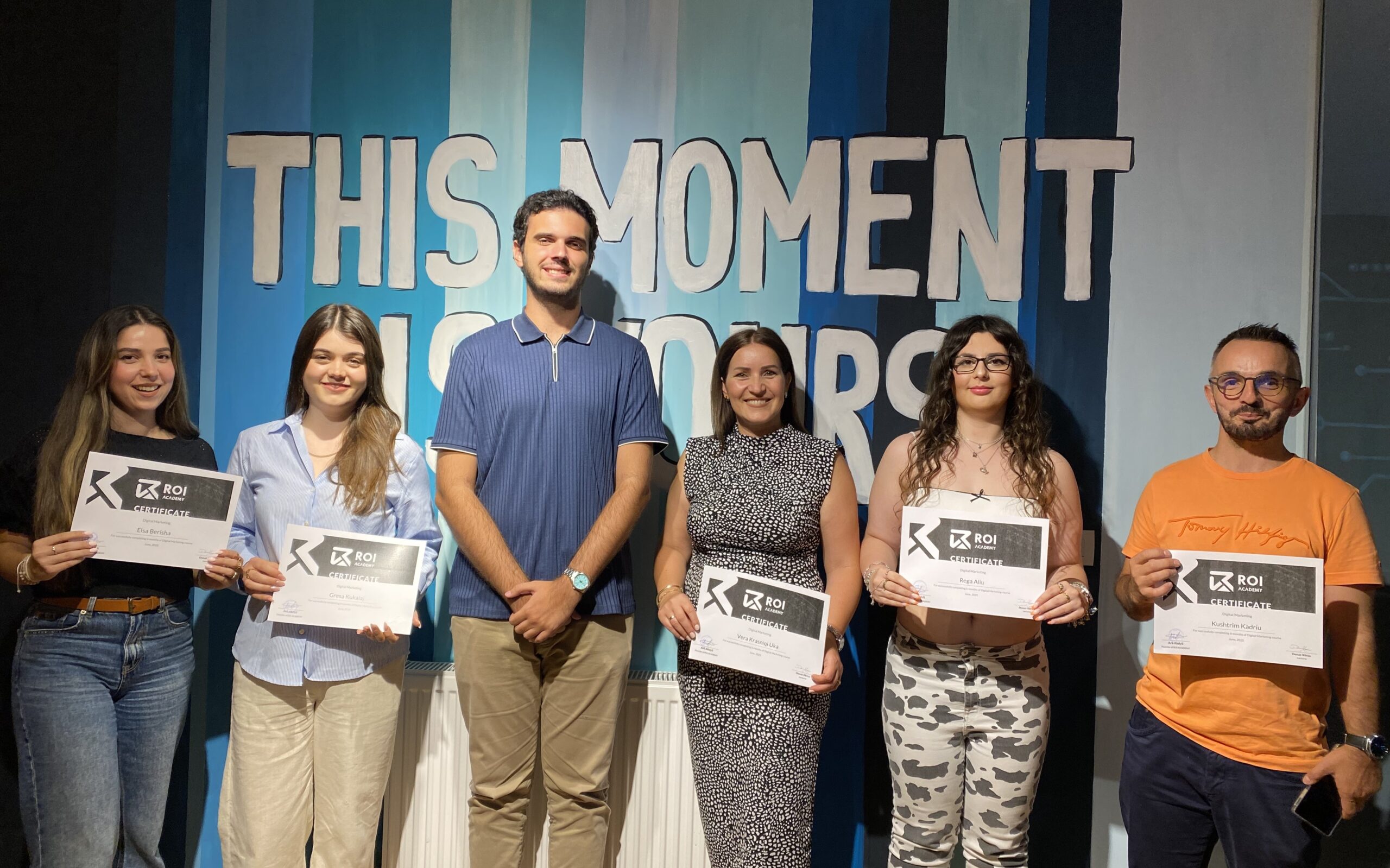 You are currently viewing Certifikohen studentët që kanë përfunduar programin 6-mujor të Marketingut Digjital